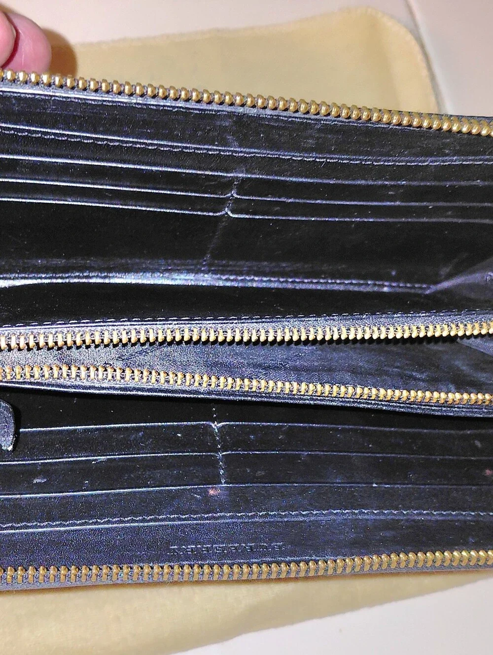 Burberry Black Studded Leather Wallet Great Condition In Box with COA MSRP $560
